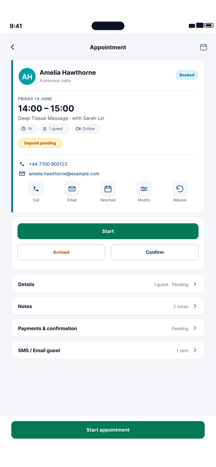 Managing a booking in the ResNeo app